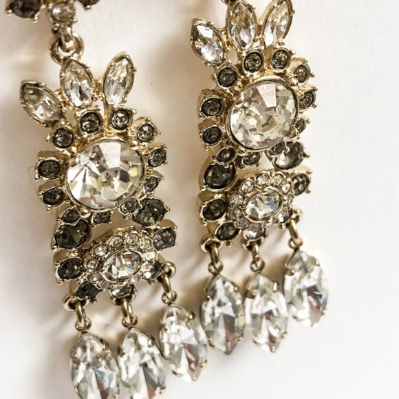 Ann Taylor Accessories - Ann Taylor Chandelier earrings